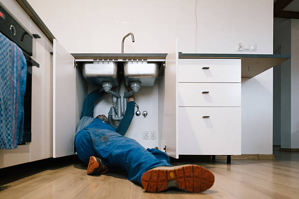 Professional Leak Detection technician working in Scandia, MN